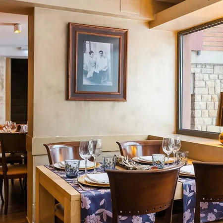 Els Cacadors De Ribes Hotell